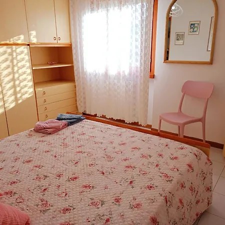 Carmen House Apartment *
