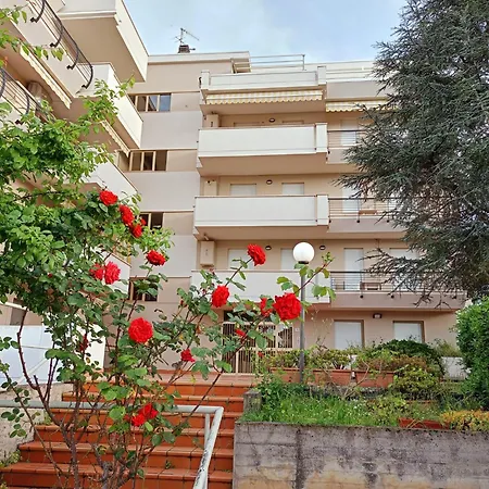 Carmen House Apartment