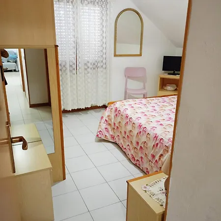 Carmen House Apartament *